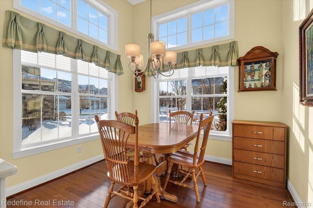 42896 Cardinal Way, Novi, MI 48375