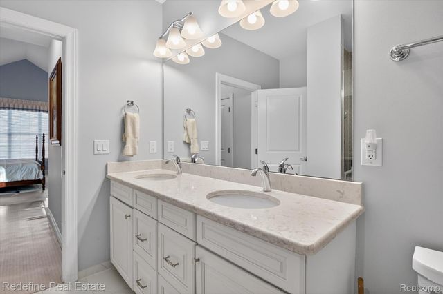 42896 Cardinal Way, Novi, MI 48375