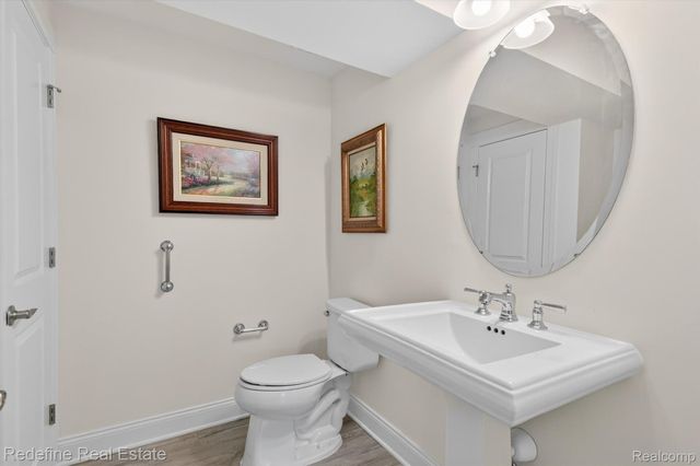 42896 Cardinal Way, Novi, MI 48375