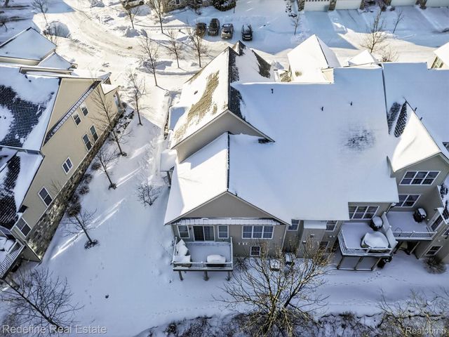 42896 Cardinal Way, Novi, MI 48375