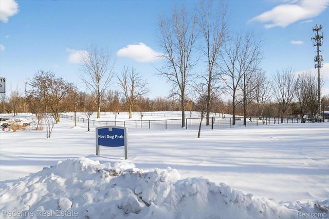 42896 Cardinal Way, Novi, MI 48375