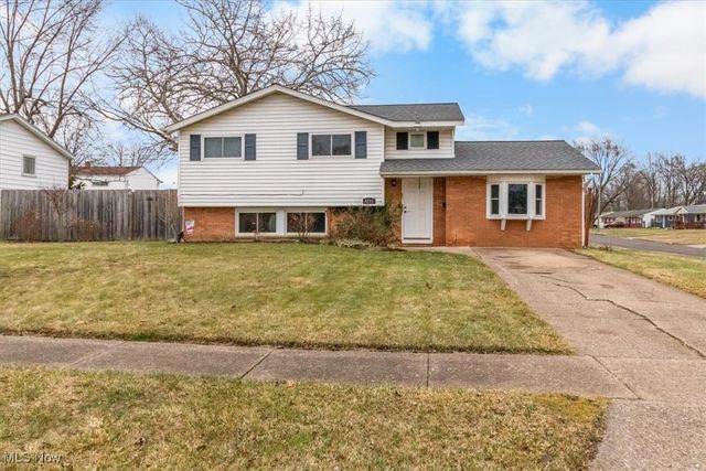 4721 Andover Avenue, Lorain, OH 44055