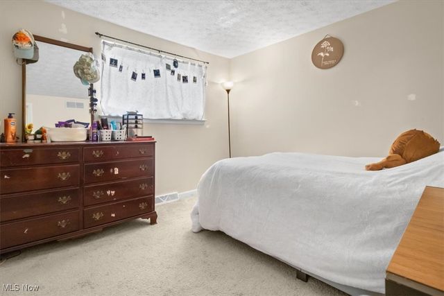 4721 Andover Avenue, Lorain, OH 44055