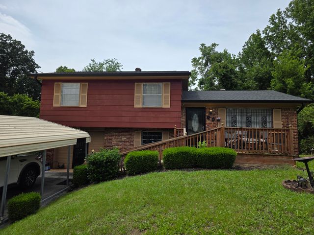 3021 Towerway Drive, Chattanooga, TN 37406