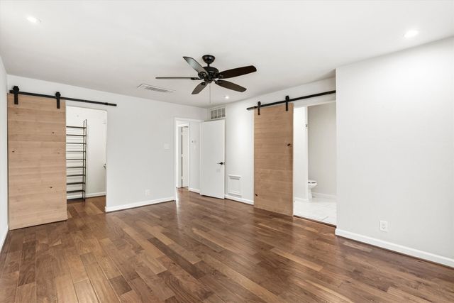 543 Josephine Street, Dallas, TX 75246