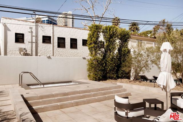 999 N Doheny Drive 807, West Hollywood, CA 90069