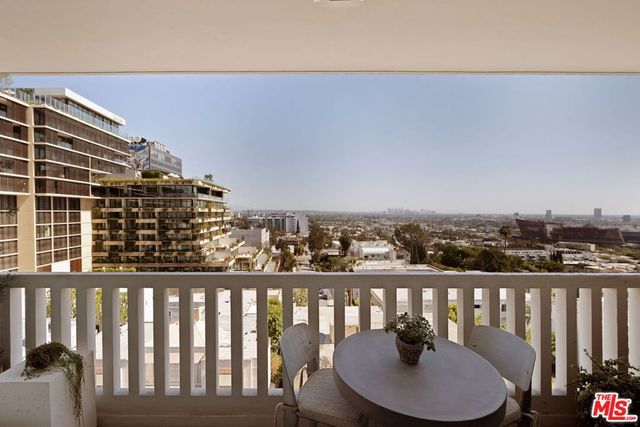 999 N Doheny Drive 807, West Hollywood, CA 90069