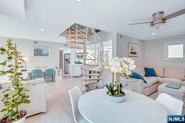 46 Greenwich Drive, Bergenfield, NJ 07621