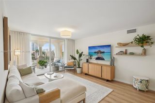 19701 E Country Club Dr 5603, Aventura, FL 33180