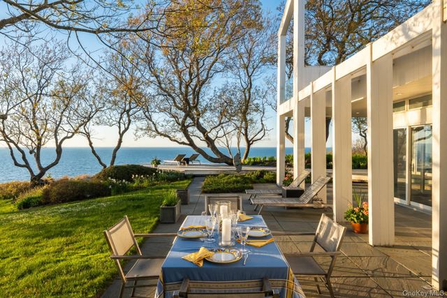 4105 Soundview Avenue, Mattituck, NY 11952