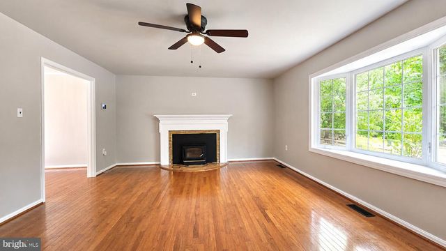 1000 RICHMOND DR, Stafford, VA 22554