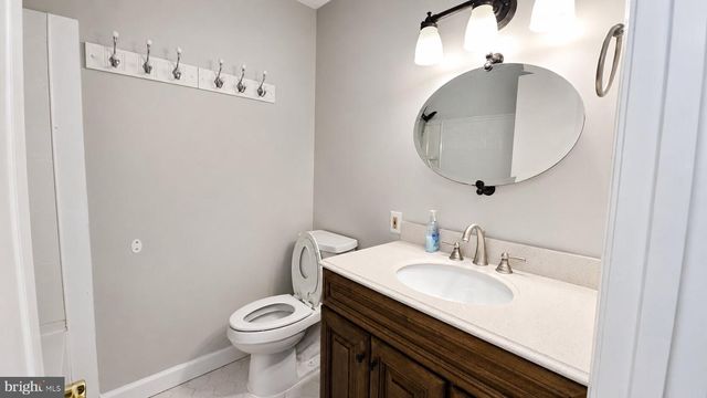 1000 RICHMOND DR, Stafford, VA 22554