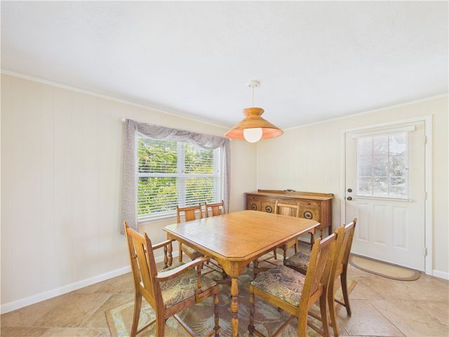 501 NW 9th Street, Bentonville, AR 72712