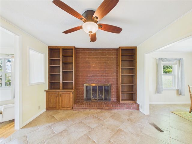 501 NW 9th Street, Bentonville, AR 72712