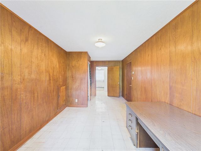 501 NW 9th Street, Bentonville, AR 72712