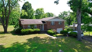 501 NW 9th Street, Bentonville, AR 72712