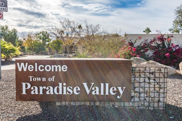 10401 N 52ND Street 210, Paradise Valley, AZ 85253