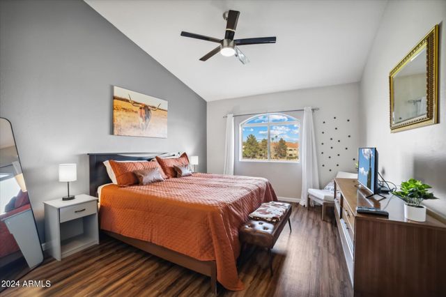 10401 N 52ND Street 210, Paradise Valley, AZ 85253