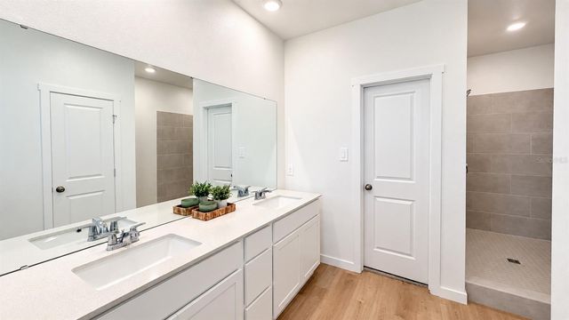 2242 JENNIO DRIVE, Haines City, FL 33844