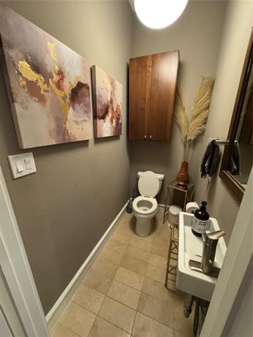 5707 Schuler Street, Houston, TX 77007