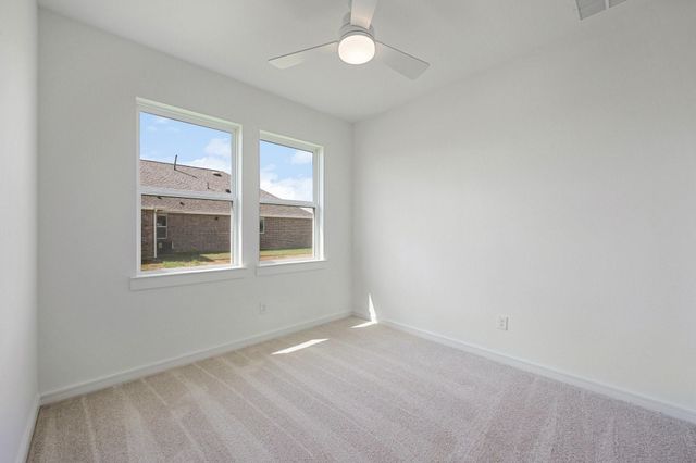 218 Dunovant Drive, Sealy, TX 77474