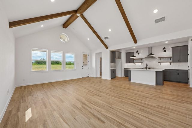 218 Dunovant Drive, Sealy, TX 77474