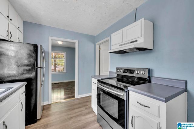 128 14TH AVENUE NW, Center Point, AL 35215