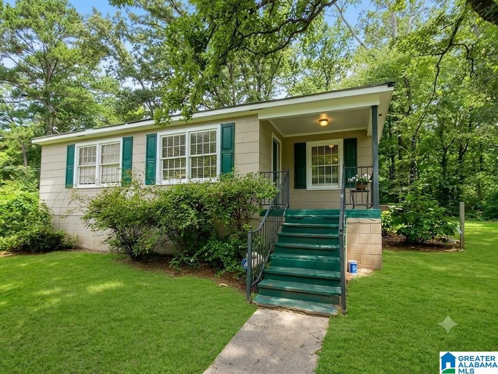 128 14TH AVENUE NW, Center Point, AL 35215
