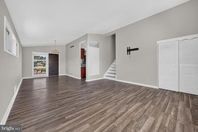 7419 KALTON, Baltimore, MD 21208