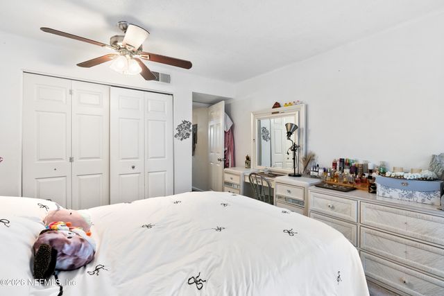 3915 TOREADOR Court 4, Jacksonville, FL 32217