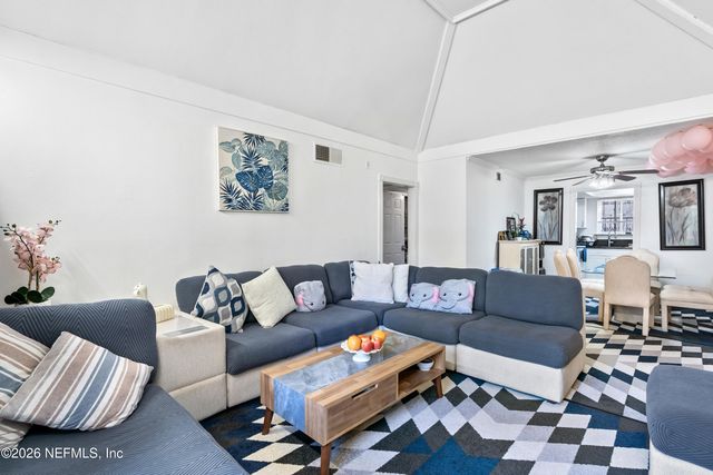 3915 TOREADOR Court 4, Jacksonville, FL 32217