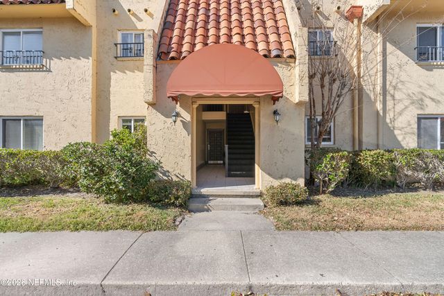 3915 TOREADOR Court 4, Jacksonville, FL 32217