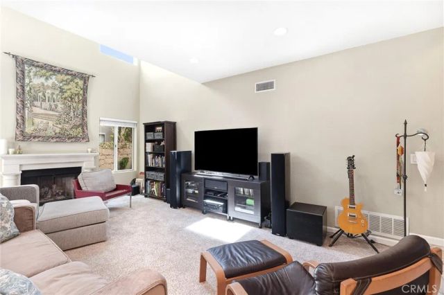 12456 Alderglen Street, Moorpark, CA 93021