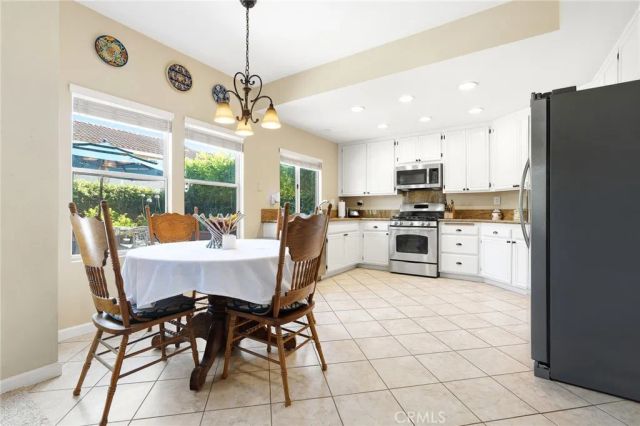 12456 Alderglen Street, Moorpark, CA 93021