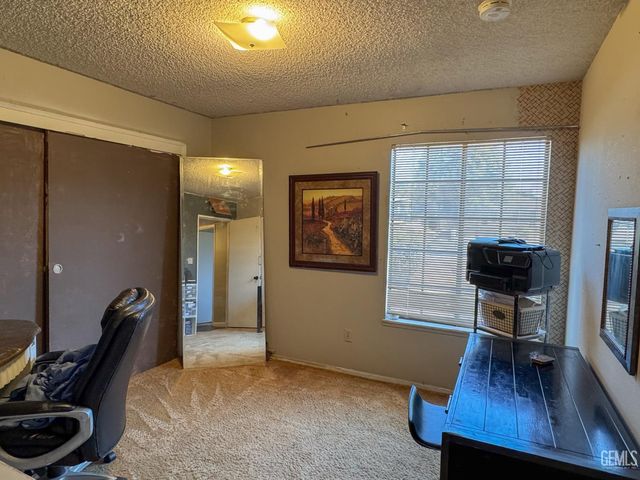 3117 Jackie Court, Bakersfield, CA 93313