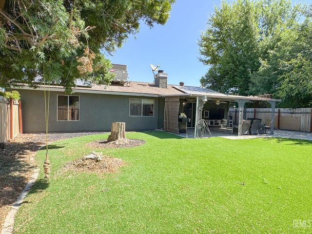3117 Jackie Court, Bakersfield, CA 93313