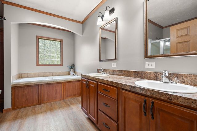 1371 E U.s. 20, La Porte, IN 46350
