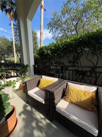 610 W Las Olas Blvd 117N, Fort Lauderdale, FL 33312