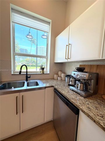 610 W Las Olas Blvd 117N, Fort Lauderdale, FL 33312