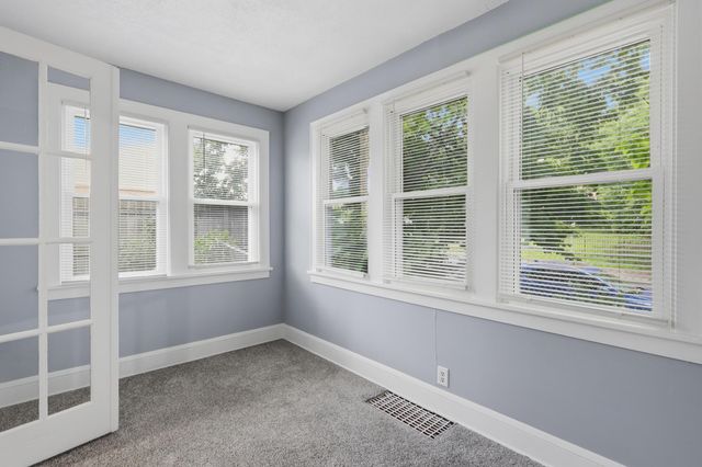 3210 Emerson Avenue N, Minneapolis, MN 55412