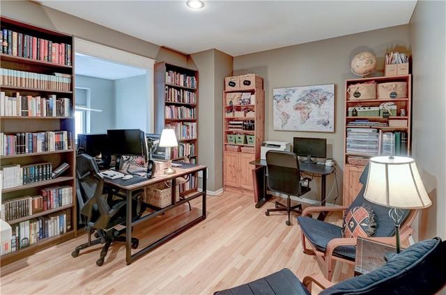 3002 Howell Street, North Kansas City, MO 64116