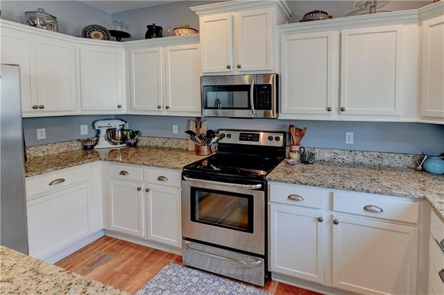 3002 Howell Street, North Kansas City, MO 64116