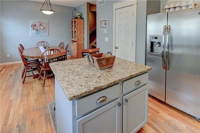 3002 Howell Street, North Kansas City, MO 64116