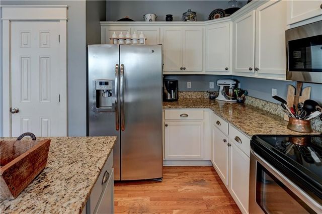 3002 Howell Street, North Kansas City, MO 64116