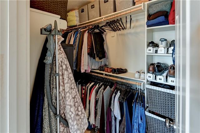 3002 Howell Street, North Kansas City, MO 64116