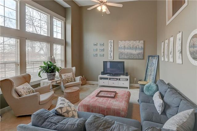 3002 Howell Street, North Kansas City, MO 64116