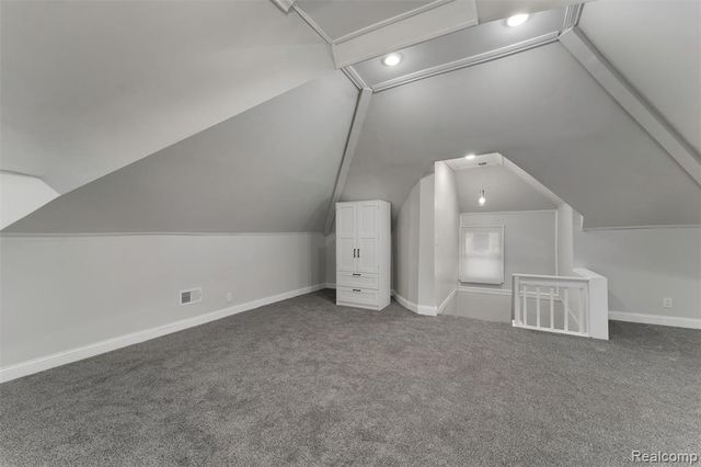 4411 Iroquois Street, Detroit, MI 48214