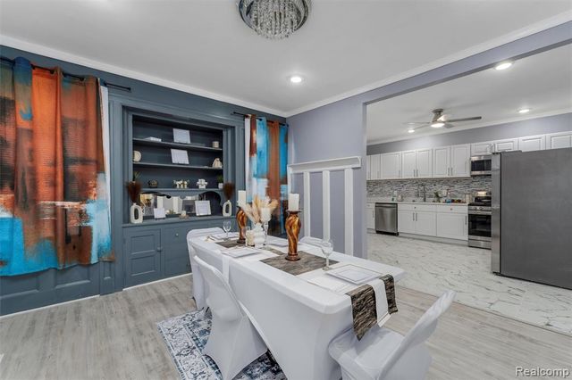 4411 Iroquois Street, Detroit, MI 48214