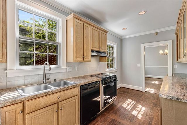666 Yorkshire Road NE, Atlanta, GA 30306
