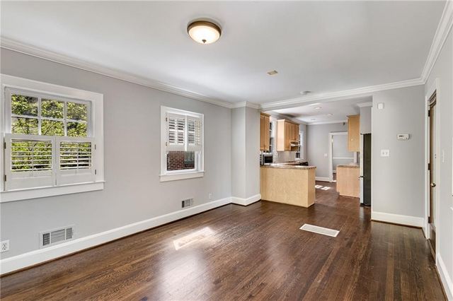 666 Yorkshire Road NE, Atlanta, GA 30306